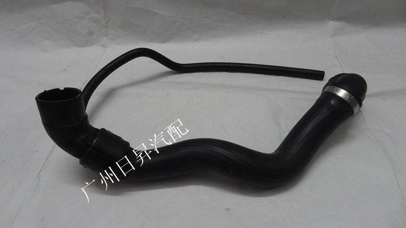 适配奔驰 S级 W220 S500 S600 S320 S350 S280 上水管 水箱上水管