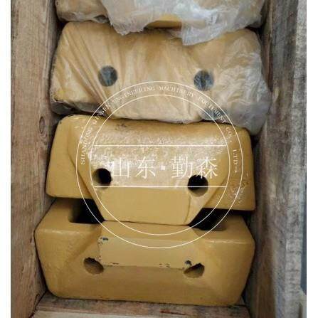 推土机配件各种型号齐全D375支重轮导向块195-30-67230