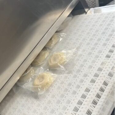 恒温恒控流水线微波米线灭菌设备