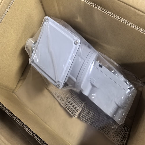 PIL P43-F4V-2D-1D0-220E==P43-160-M18-PBT-I-CM12