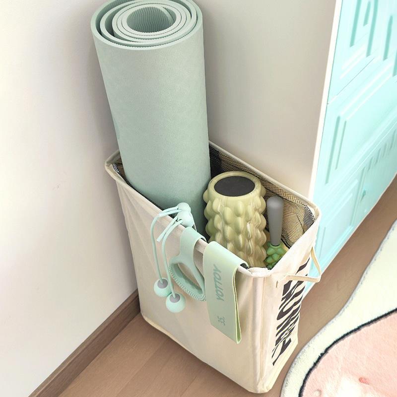 日本瑜伽垫收纳筐带轮家用运动工具滚轴整理神器健身器材置物架子