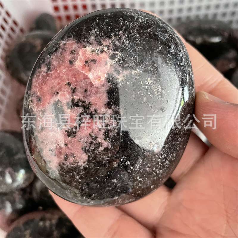 天然梅花碧玺随形水晶 蔷薇石打磨把玩 手疗石足疗石摆件