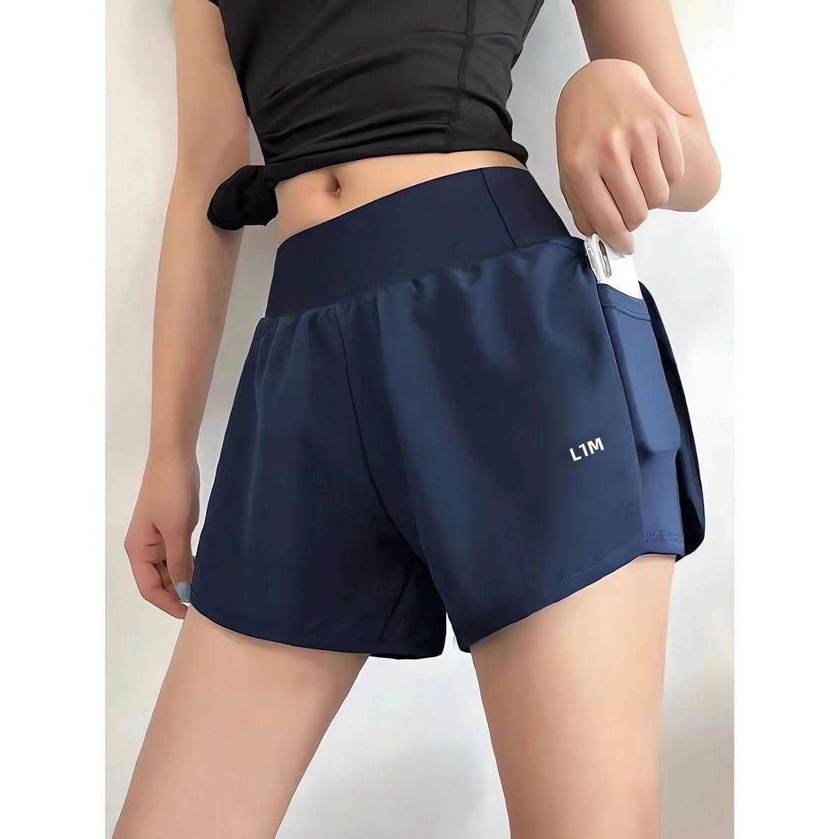 2024夏季薄款女健身运动假两件防走光三分短裤高腰提臀透气瑜珈裤