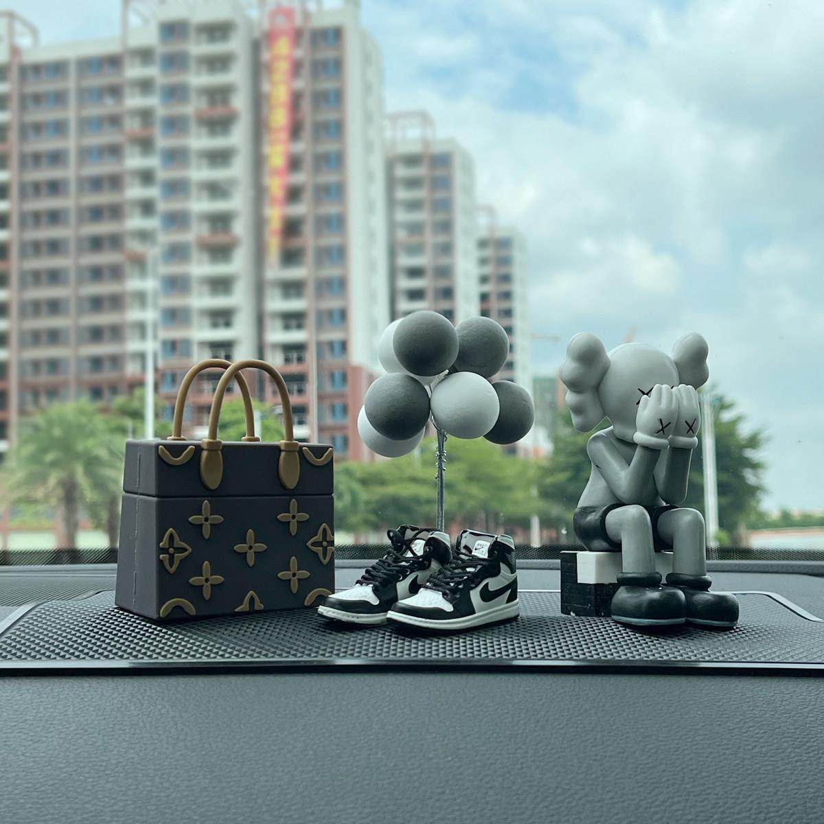 2022网红新款汽车中控台摆件车载摆件高级感大G车内装饰品男轻奢,汽车用品/电子/清洗/改装,摆件,淘宝优惠券,粉丝福利购,淘宝优惠卷