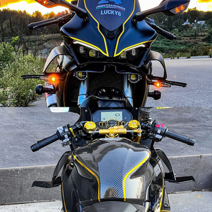 22-23款适用钱江赛600改装 定C风翼机翼侧风翼下唇鸟嘴竞技导流罩