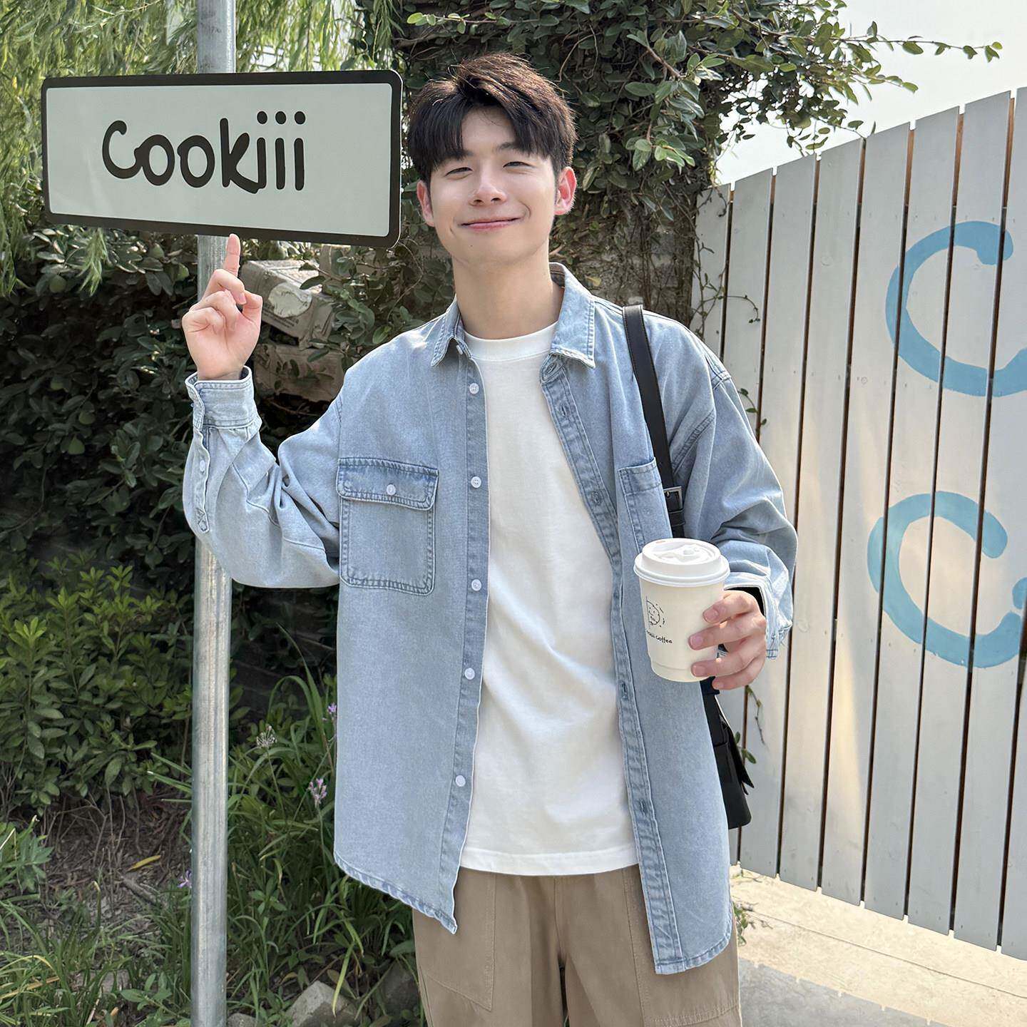 浅蓝色覆古水洗翻领牛仔衬衫长袖外套男生2025新款春秋季衬衫休闲