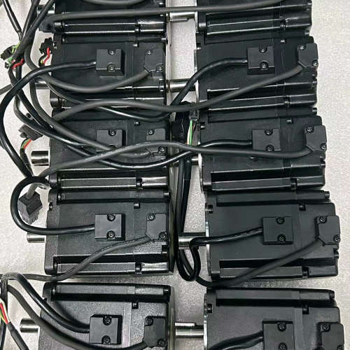 议价电机ECMA-C10804R7,正常,成色漂亮,