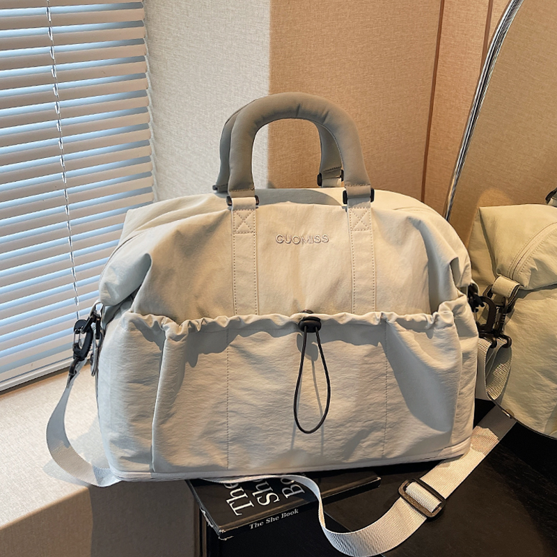 大容量短途旅行包男女出差健身包