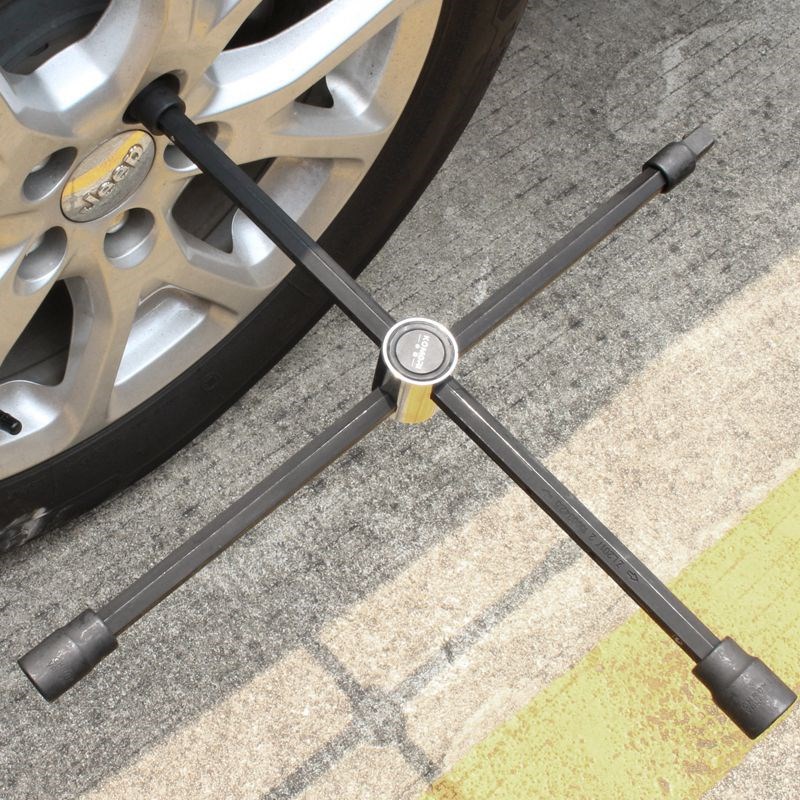 轮胎扳手汽车拆卸安l装十字架套筒小轿补换17/19/21mm工具套装