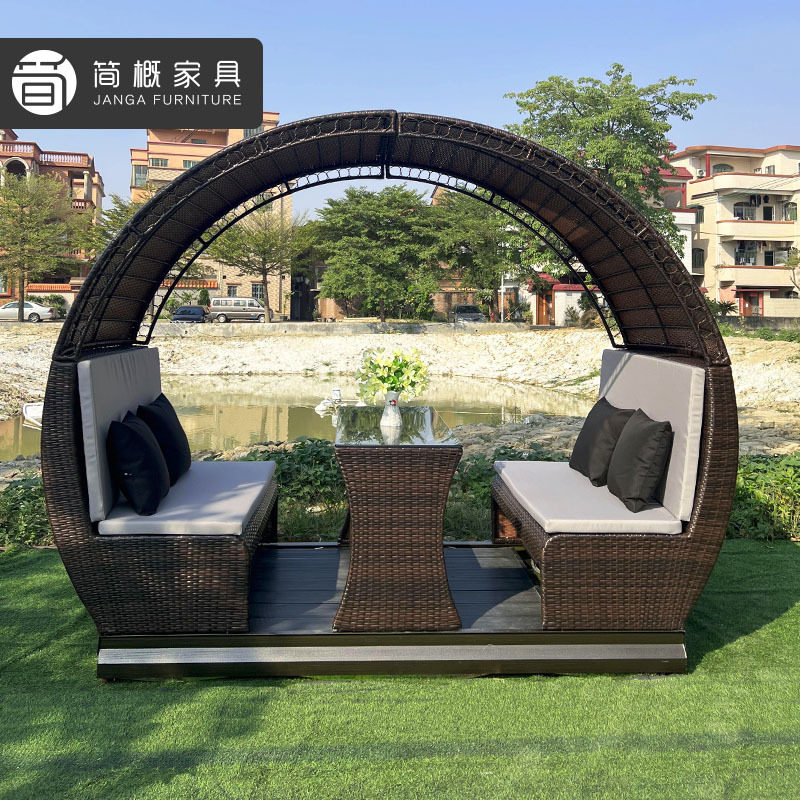 户外动力摇椅庭院摇动式四人秋千桌椅带顶蓬户外别墅动摇桌摇椅