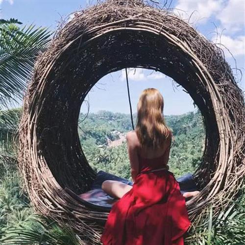 景区度假村阳光房藤编鸟巢户外沙滩海边防水防晒网红拍照打卡道具