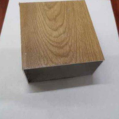 新款新款铝方通磨砂型材吊顶隔断黑白木纹铝方管10203040605080品