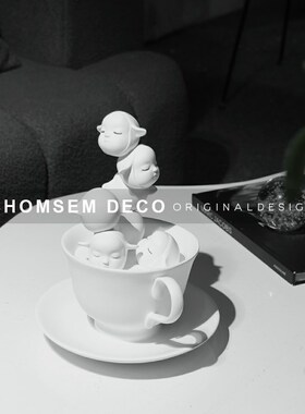 从上现代白色创意杯中p小羊卡通治愈系摆件样板间卧室客厅玄关装