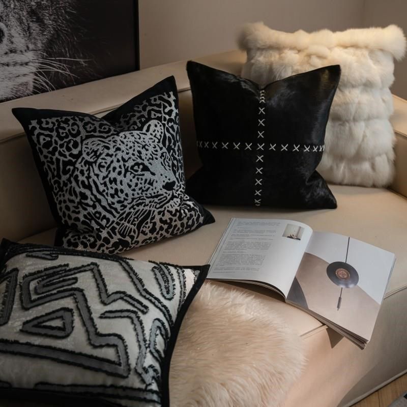 高档绒布刺绣轻奢客厅沙发抱x枕豹子样板间靠垫简约大气高级感靠,居家布艺,靠垫/抱枕,淘宝优惠券,粉丝福利购,淘宝优惠卷