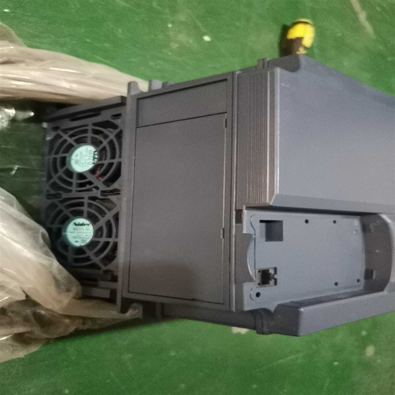 带包装奥托尼克斯p接近传感器BR100-DDT