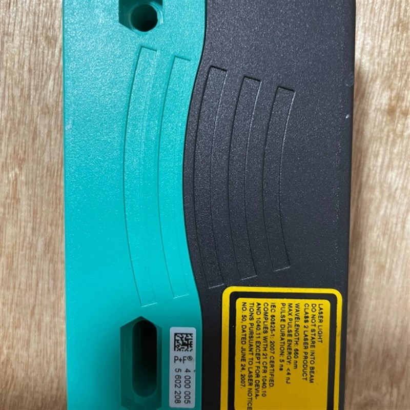 212481倍加福传感器VDM28-8-L-IO7.3c/13