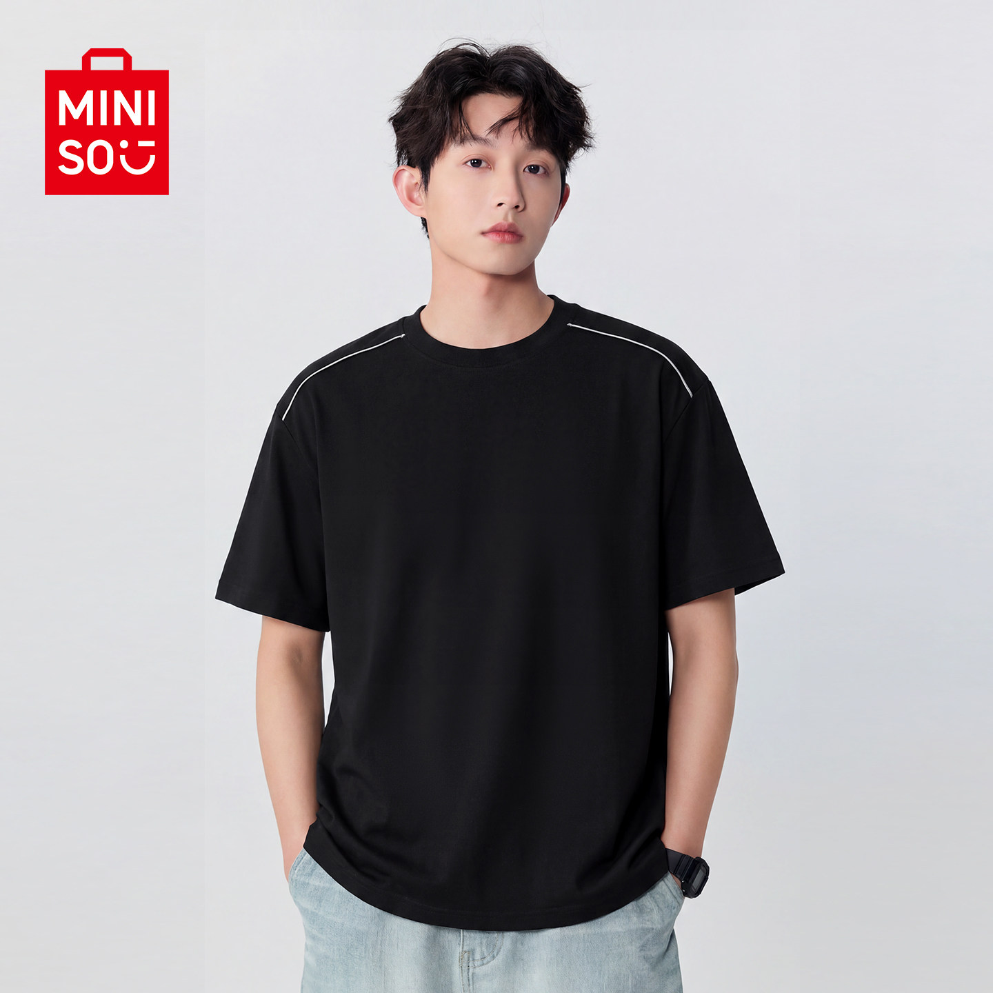 MINISO/名创优品黑色短袖t恤男夏日防晒速干抗菌运动风五分袖薄A
