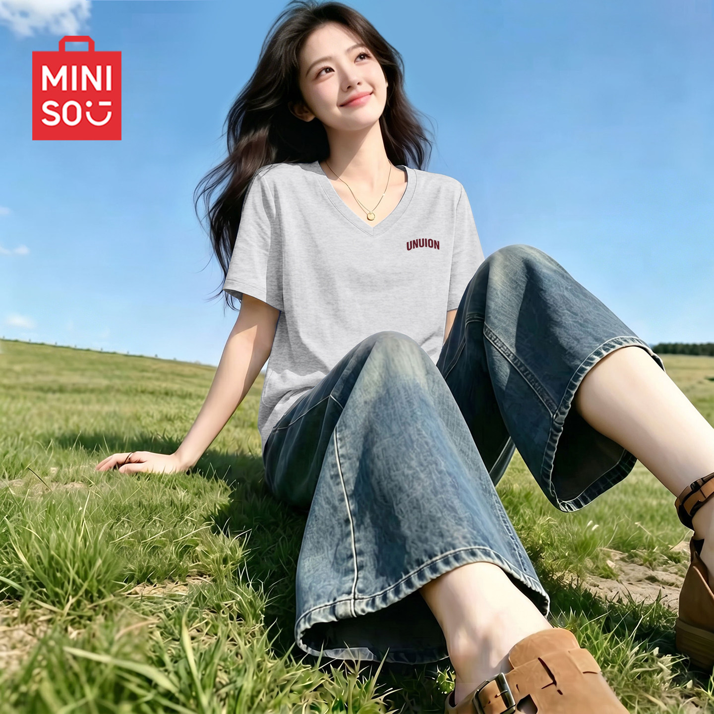 名创优品v领短袖女t恤夏2026新款凉感抗菌半袖胖mm宽松正肩上衣D