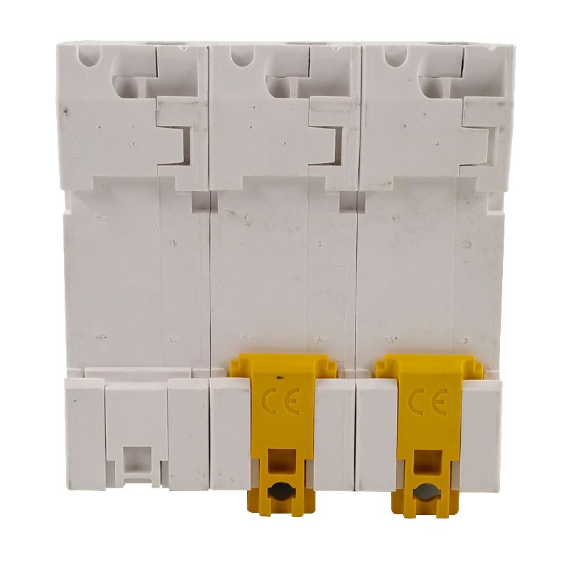 现货 施耐德Acti 9微小型断路器C120L 3P D8L0A空气开关A9N19846