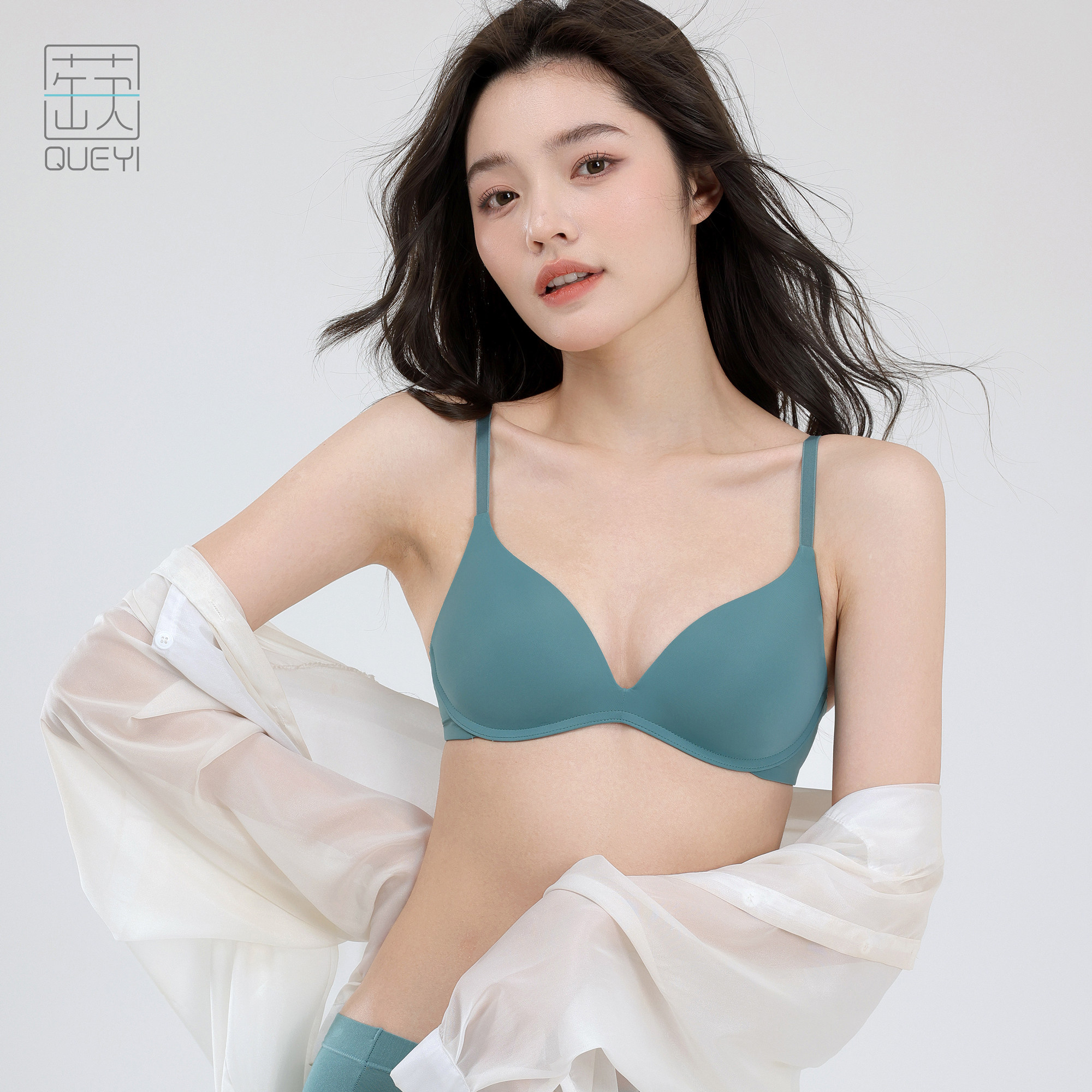 蒛一法式小胸聚拢内衣女无钢圈无痕调整型学生少女平胸文胸罩薄款