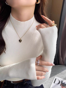 软软糯糯秋冬百搭款 半高领针织打底衫 甜馨专享