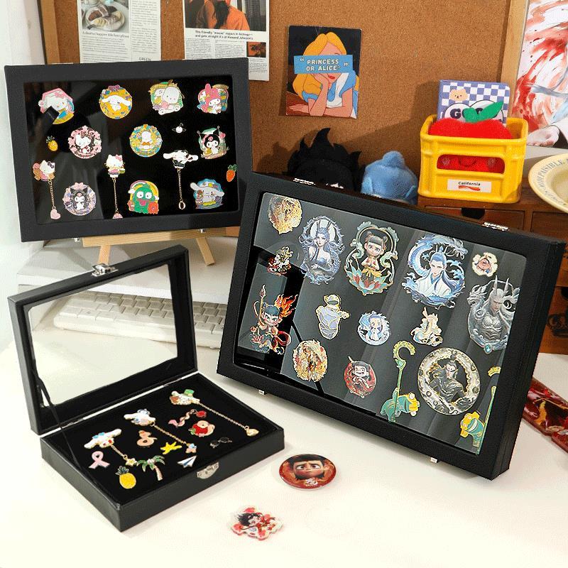 吧唧收纳盒桌面展示框胸针勋章带盖防尘大容量金属徽章整理置物架