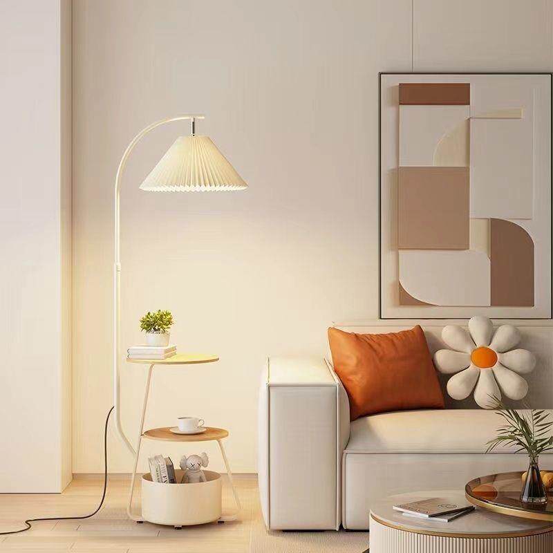 奶油风落地灯北欧客厅中古风沙发卧室床头柜一体简约高级立式台灯