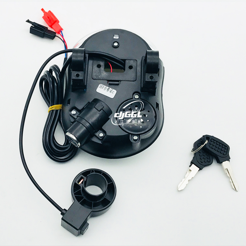 电动车仪表大灯36V四合一电量显示仪表简易带钥匙喇叭仪表威科朗