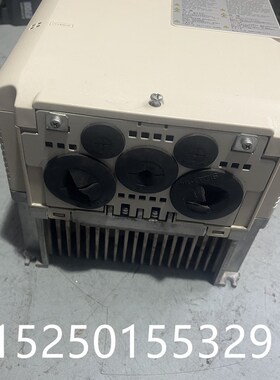 安川变频器A1000系列CIMR-AB4A0044FBA 22/18.5KW380V实物拍摄