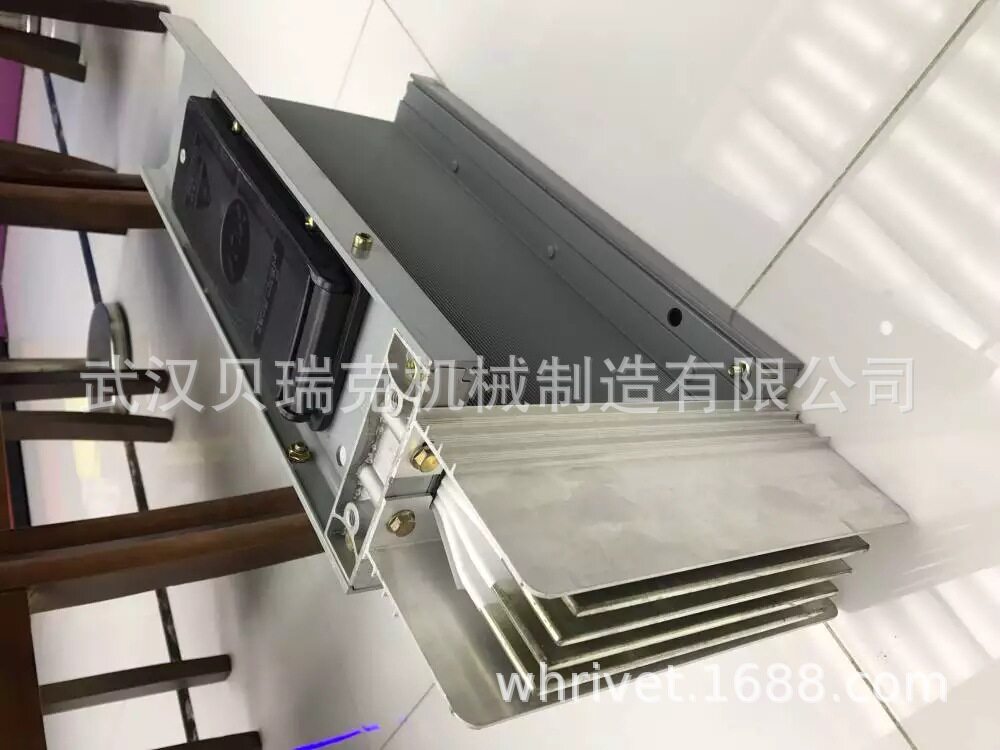 母线槽自冲铆钉密集型母线槽自穿刺铆钉密集母线铆钉