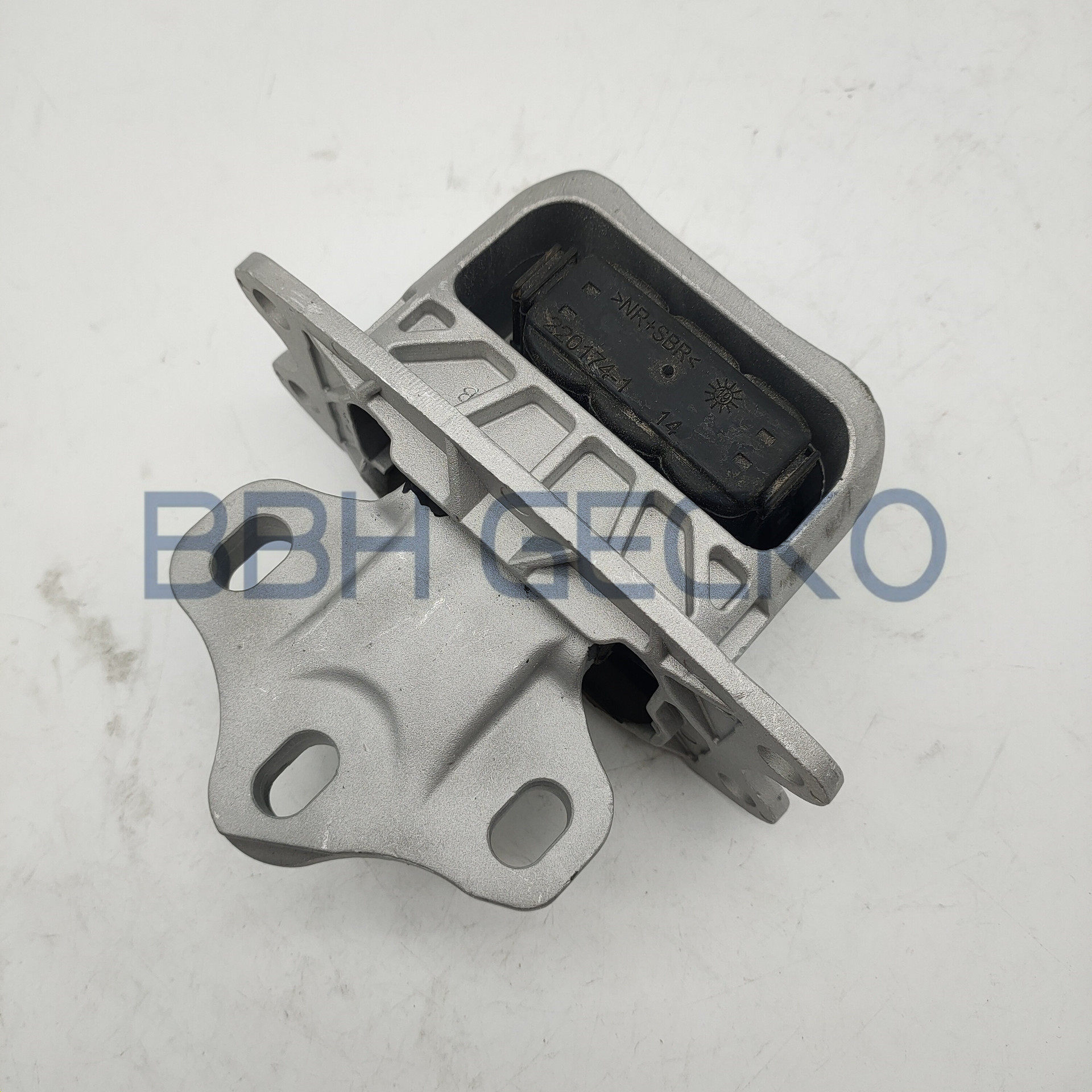 跨境热销适用于宝马F45机脚胶波箱胶22316853453工厂直销质量稳定