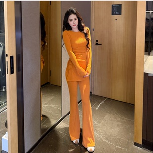 【马到橙功】秋冬简约纯色开叉长袖上衣显瘦喇叭裤套装