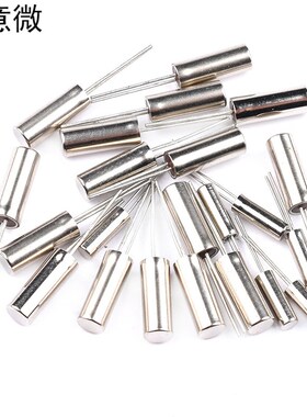 2*6/3*8mm圆柱型32.768KHz直插石英晶体32768k无源晶振5ppm高精度