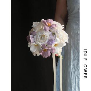 高级感紫色仿真花婚礼新娘手捧花结婚摄影道具领证登记郁金香花束