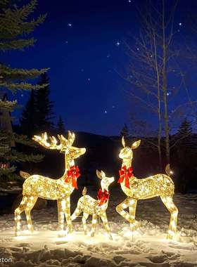 三只麋鹿拉雪橇家庭组商场橱窗圣诞装饰品摆件Deer pulled sled