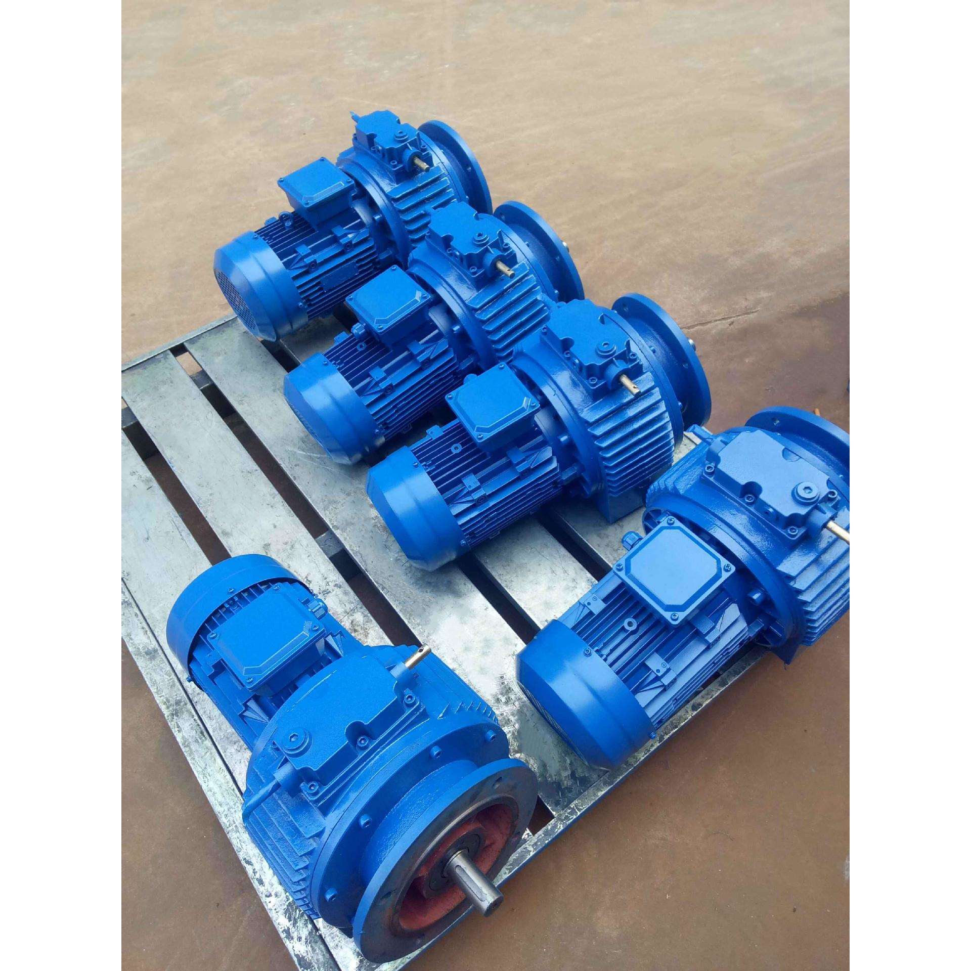 上海一藤厂家直销MB减速齿轮箱行星无级变速机行星齿轮减速器