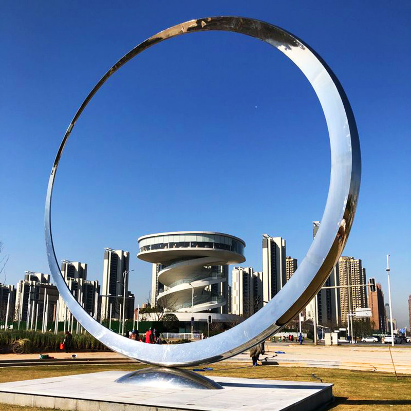 不锈钢圆环蝴蝶雕塑定制铁艺镂空发光水景装饰楼盘房X地产金属摆