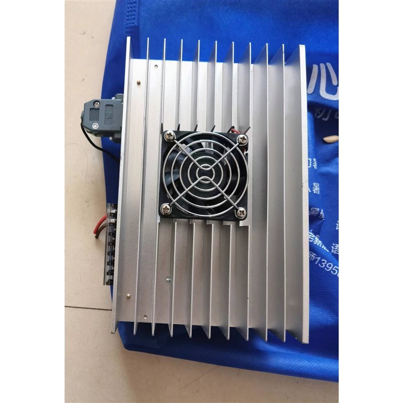 研控步进驱动器 3D722F 二手的。8-9成新。