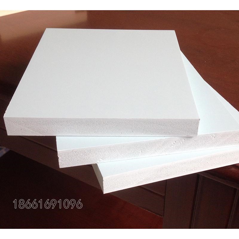 新型PVC塑料结皮发泡建筑模板清水脱Q模周转30次以上