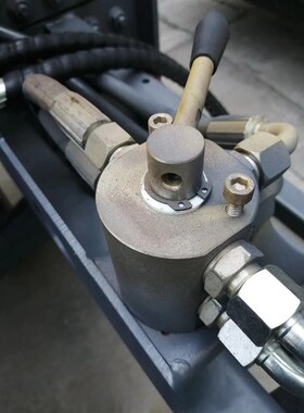 勾臂垃圾车DF6VIE手动转阀切换阀液压阀P两位六通换向阀平地机