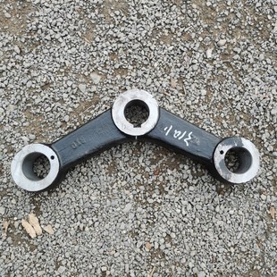 五征三轮车原厂奥翔1600小w银虎联板 减震器联 减振器连板三角架