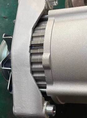 DEUTZ道依茨01l183842发电机01183624发电机林德叉车发电机12V