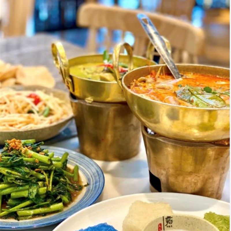 泰国吃播同款h冬阴功汤锅咖喱鸡肉牛腩火锅铜锅泡菜豆腐汤拌饭锅