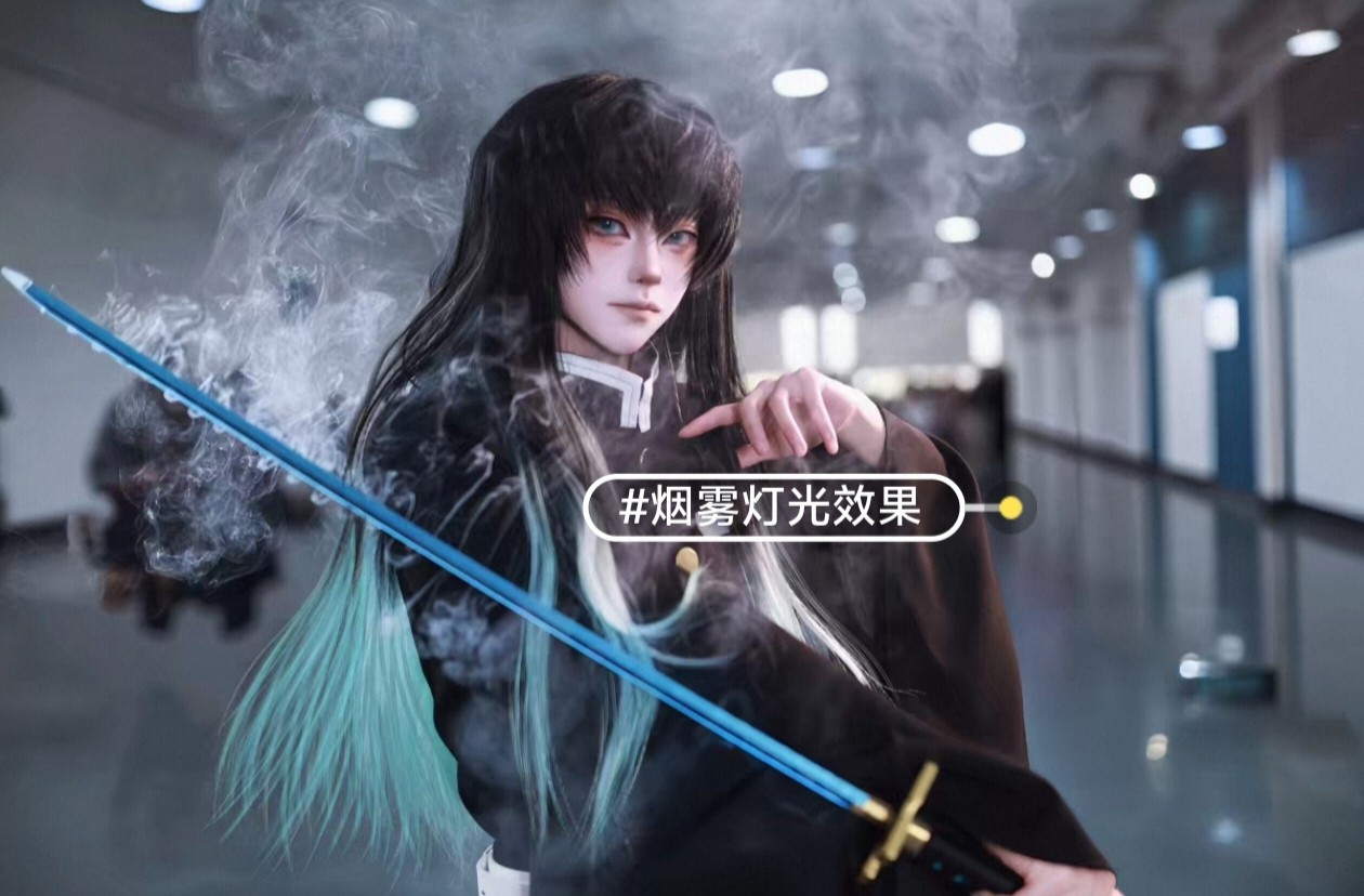 袖白雪充电发光激光剑