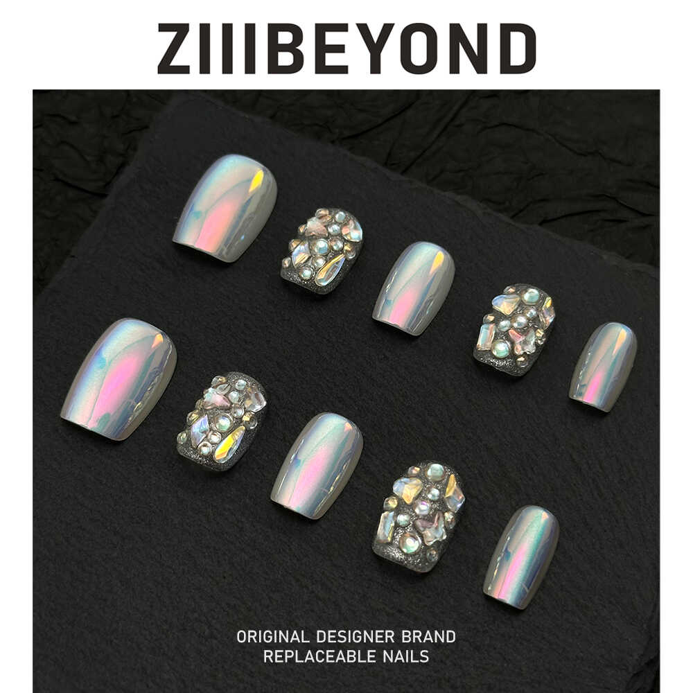 再变穿戴甲清冷甜美闪钻穿戴甲