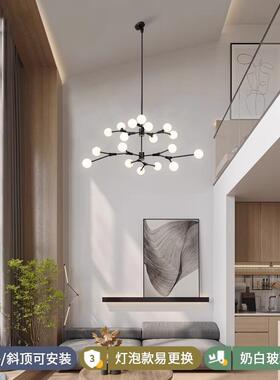 楼梯灯北欧简约loft中空阁楼挑高斜顶别墅复式楼主灯挑空客厅吊灯