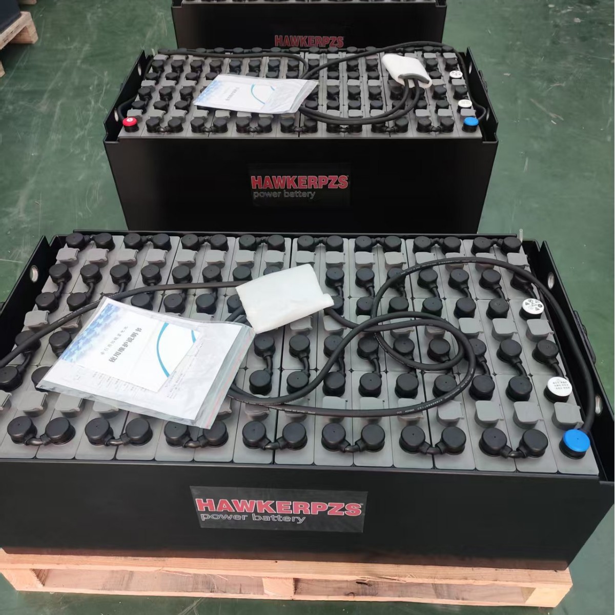 霍克叉车电池24V240Ah自动加水