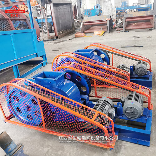 矿石细碎机2PGφ400x250双辊式破碎机花岗岩粉碎机