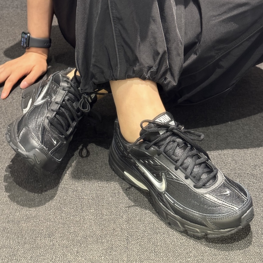 NIKE耐克跑步鞋运动鞋轻便透气缓震训练鞋休闲鞋IB4595-001