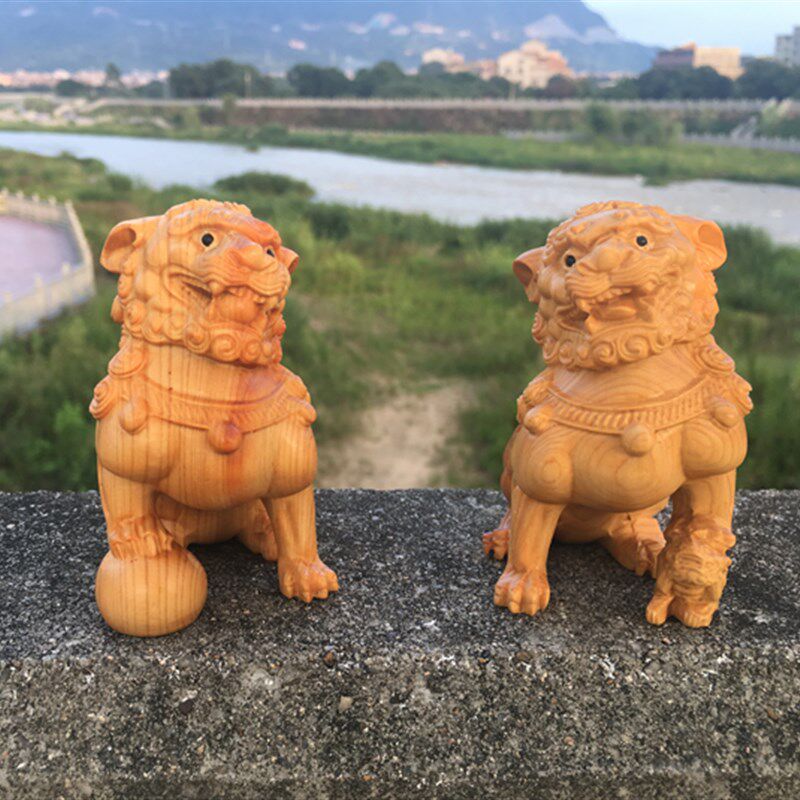黄杨木雕狮子摆件一对t雌雄汽车饰品雕刻工艺品文玩手把件